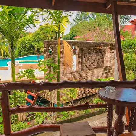 Tanouy Garden Villa Baan Khai Exterior photo